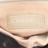 Bolso bandolera Chanel   en cuero negro - Detail D2 thumbnail