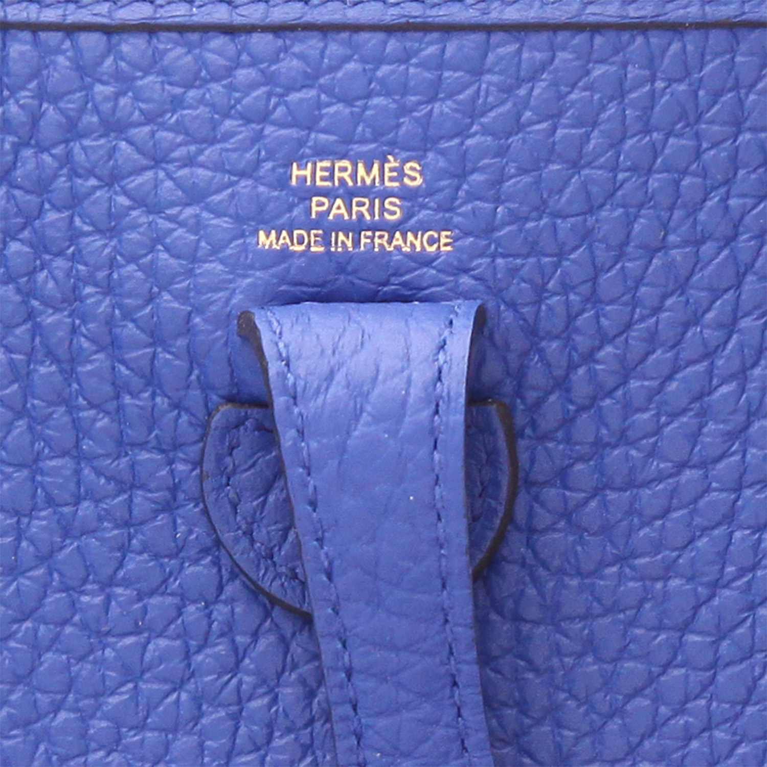 Sac bandoulière Hermès  Evelyne en cuir taurillon clémence bleu- électrique - Detail D2