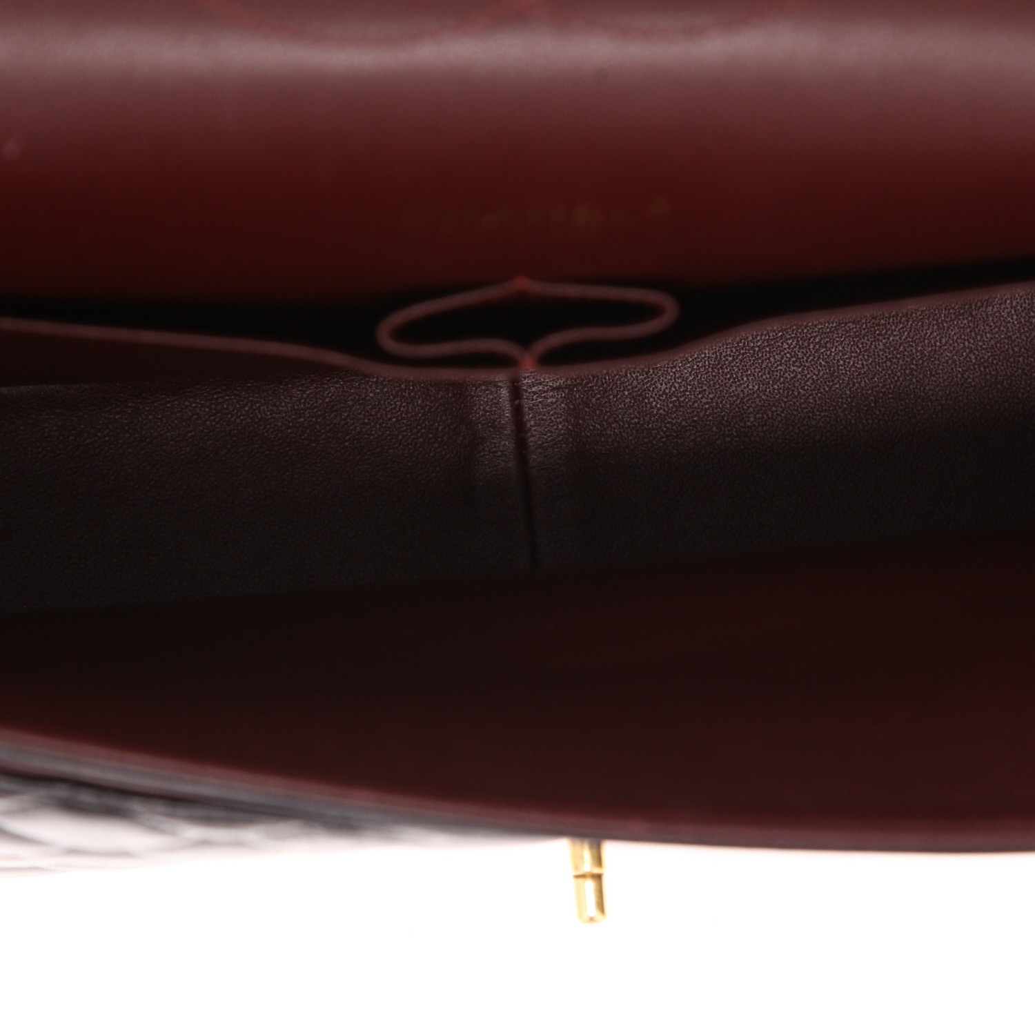 Bolso bandolera Chanel  Timeless Maxi Jumbo en cuero acolchado negro - Detail D3