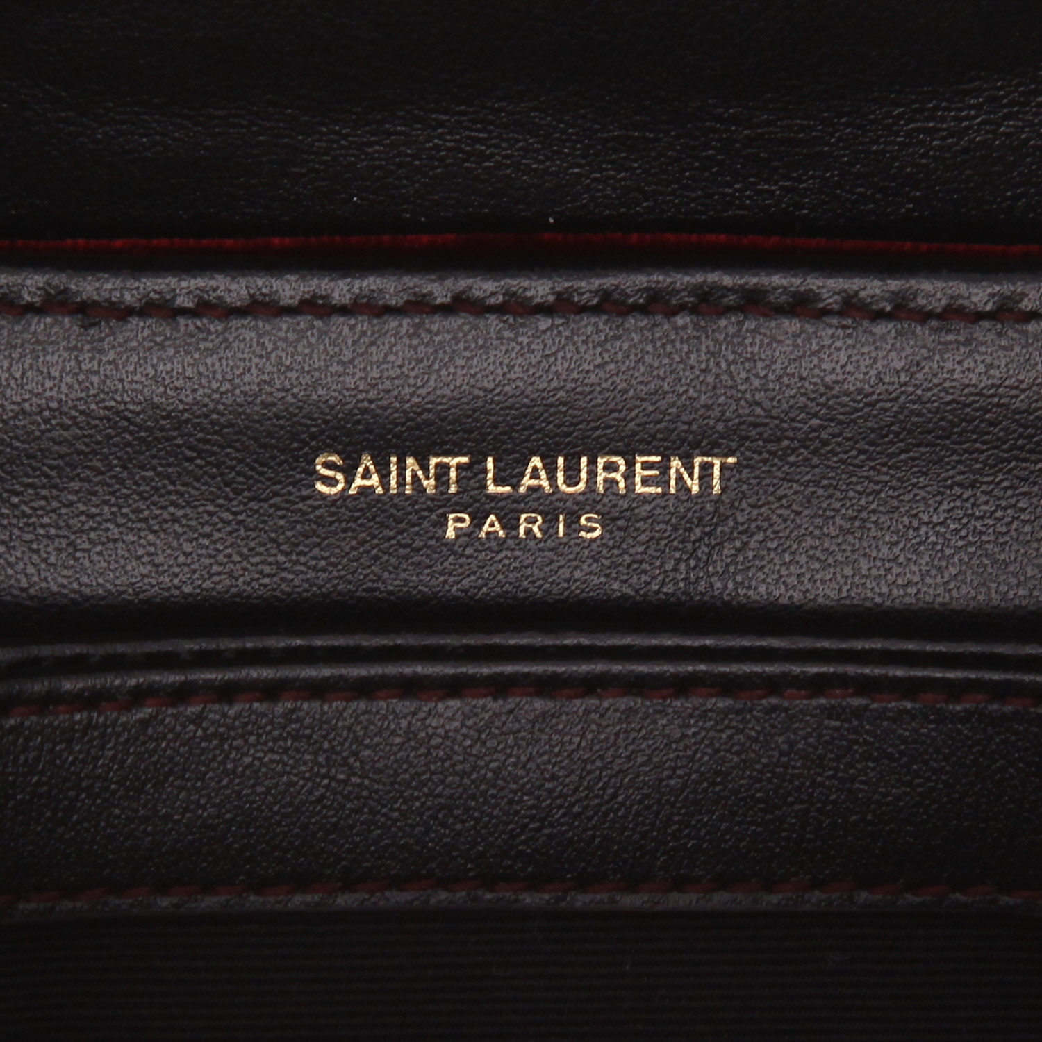 Saint Laurent  Toy Loulou shoulder bag  in burgundy velvet - Detail D2