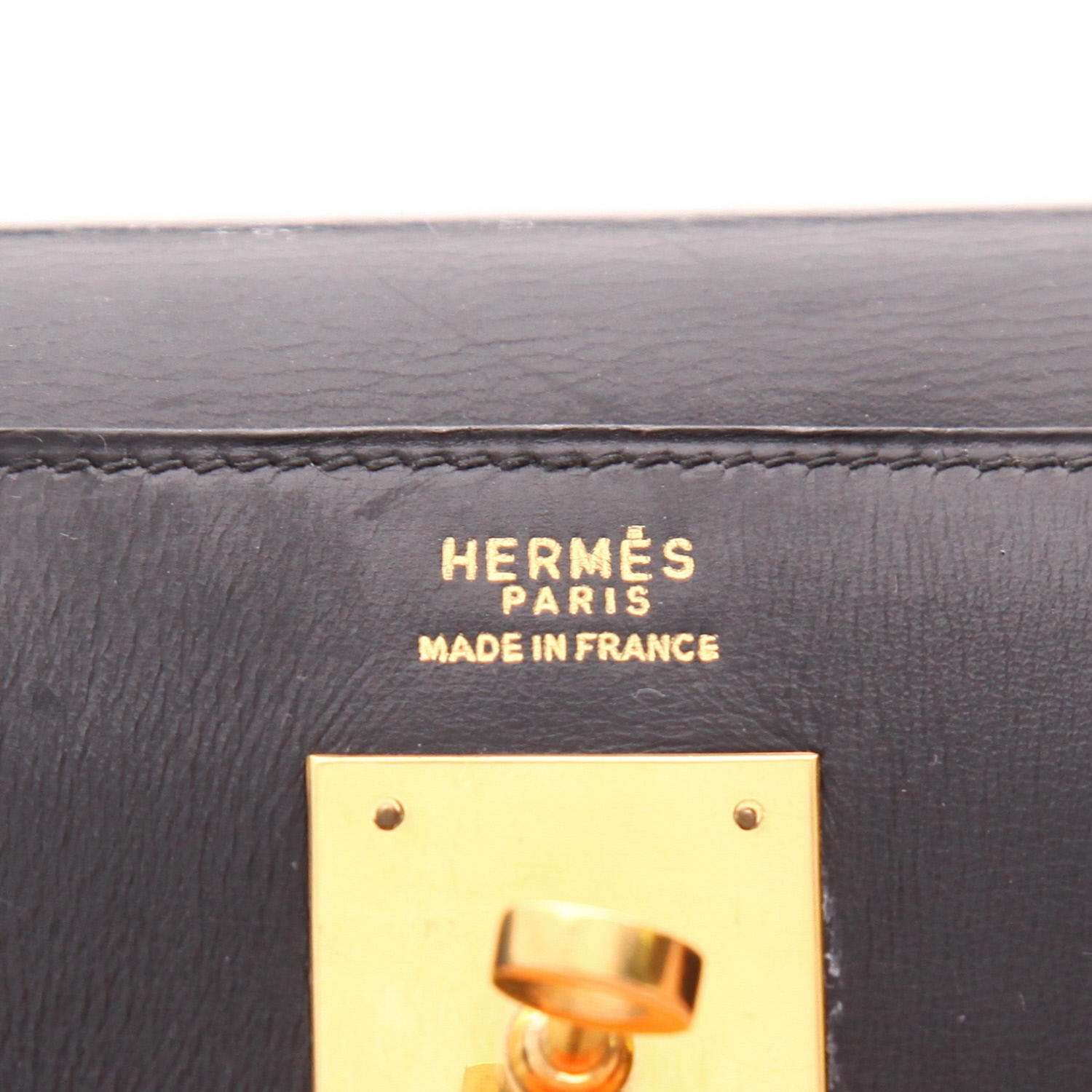 Bolso de mano Hermès  Kelly 32 cm en cuero box negro - Detail D2