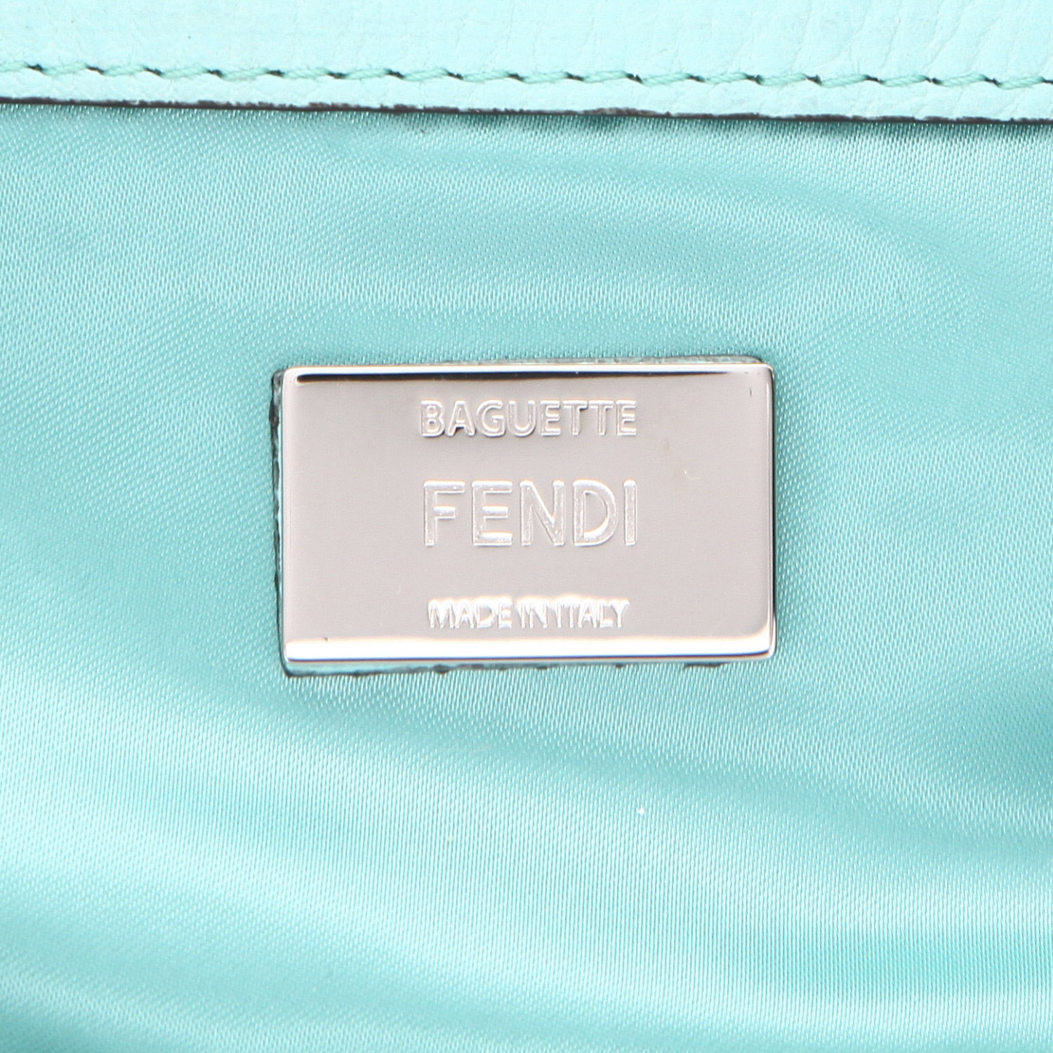 Fendi  Multipocket Baguette handbag  in turquoise canvas - Detail D2
