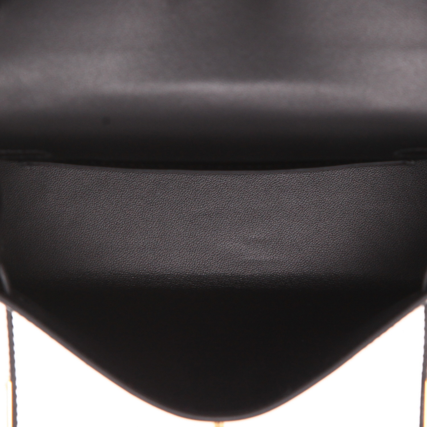 Hermès  Kelly 20 cm shoulder bag  in black box leather - Detail D3