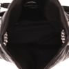 Sac bandoulière Saint Laurent  Puffer petit modèle  en cuir matelassé noir - Detail D3 thumbnail