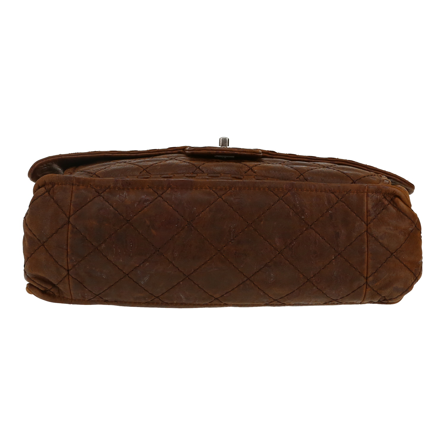 Chanel  Timeless Maxi Jumbo shoulder bag  in brown burnished style leather - Detail D1