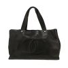 Sac cabas Chanel   en cuir grainé noir - 360 thumbnail