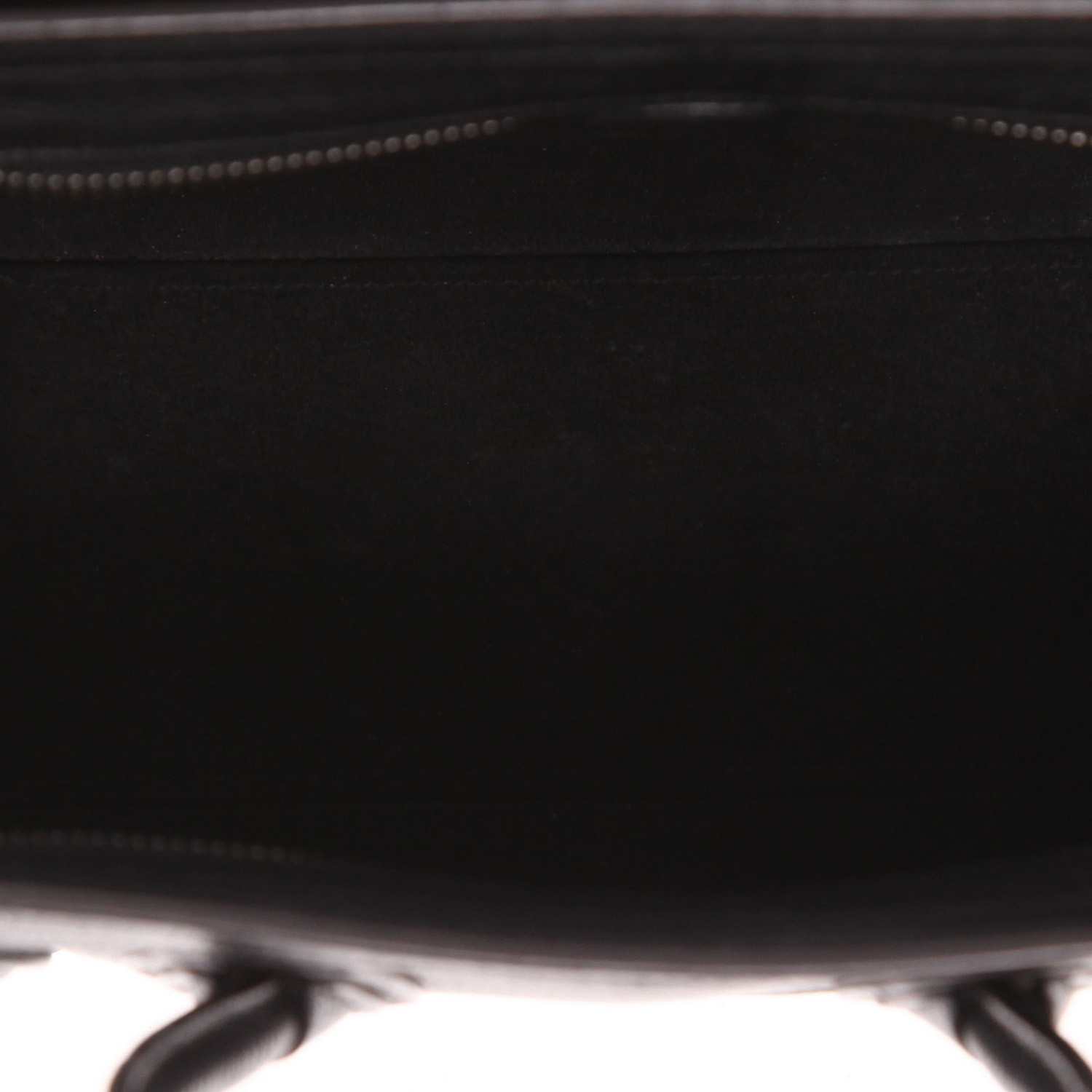 Borsa a tracolla Celine  Luggage Nano in pelle martellata nera - Detail D3