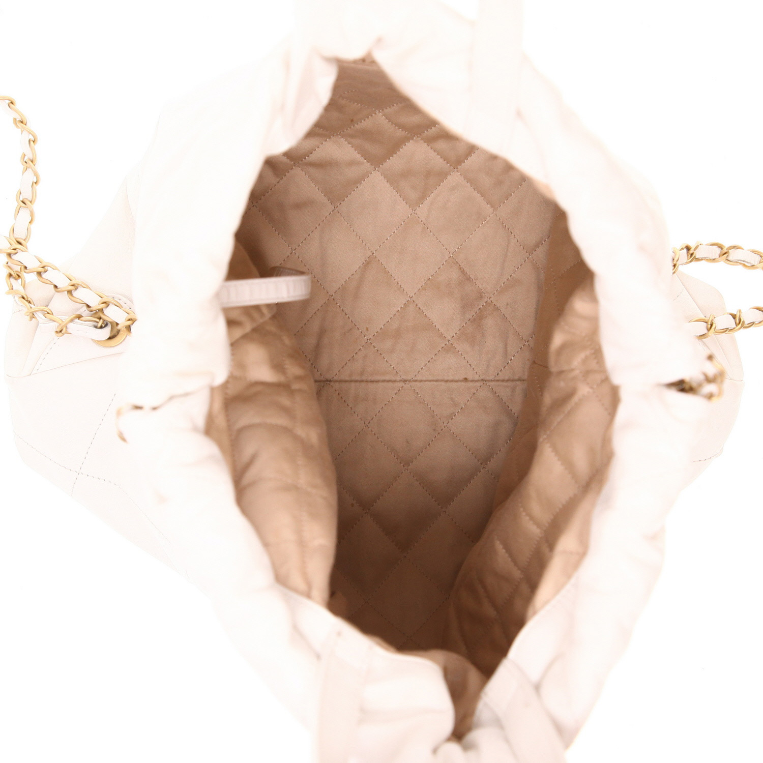 Sac à dos Chanel  22 en cuir blanc - Detail D3