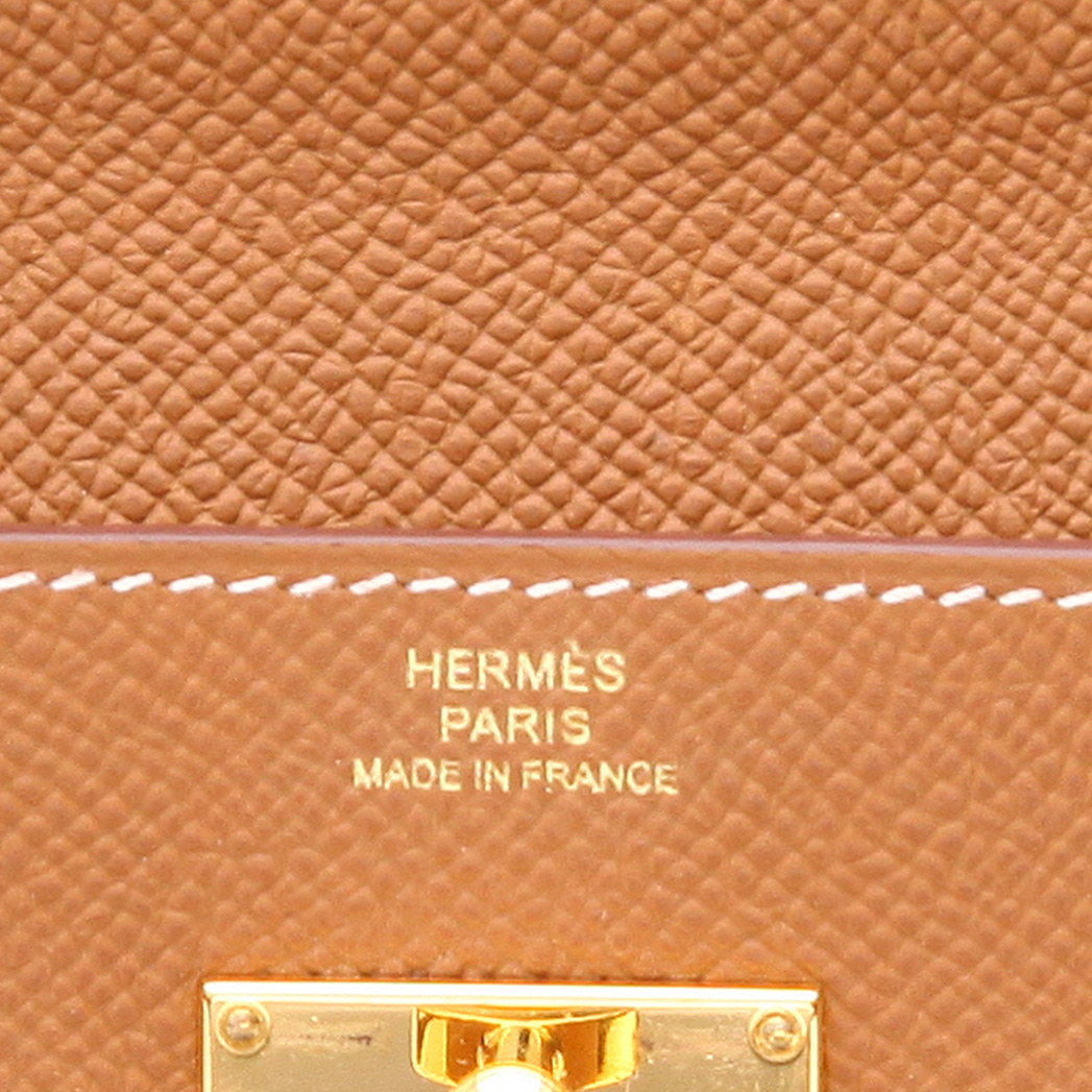 Bolso bandolera Hermès Kelly To Go en cuero epsom color oro - Detail D2