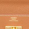 Hermès  Kelly To Go shoulder bag  in gold epsom leather - Detail D2 thumbnail