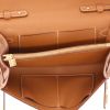 Hermès  Kelly To Go shoulder bag  in gold epsom leather - Detail D3 thumbnail