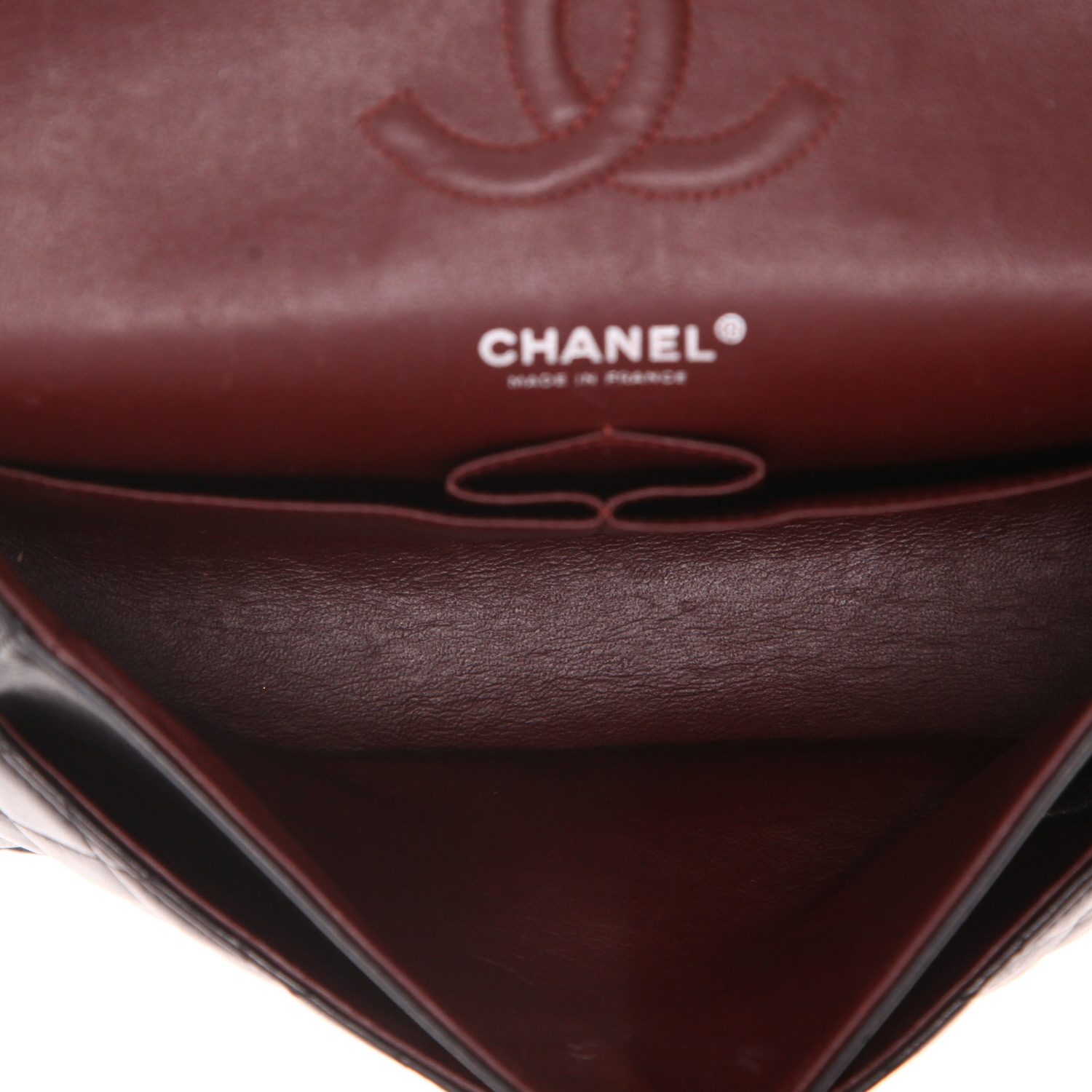 Sac à main Chanel  Timeless Classic en cuir matelassé noir - Detail D3