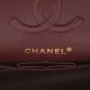 Bolso de mano Chanel  Timeless Petit en cuero acolchado negro - Detail D2 thumbnail