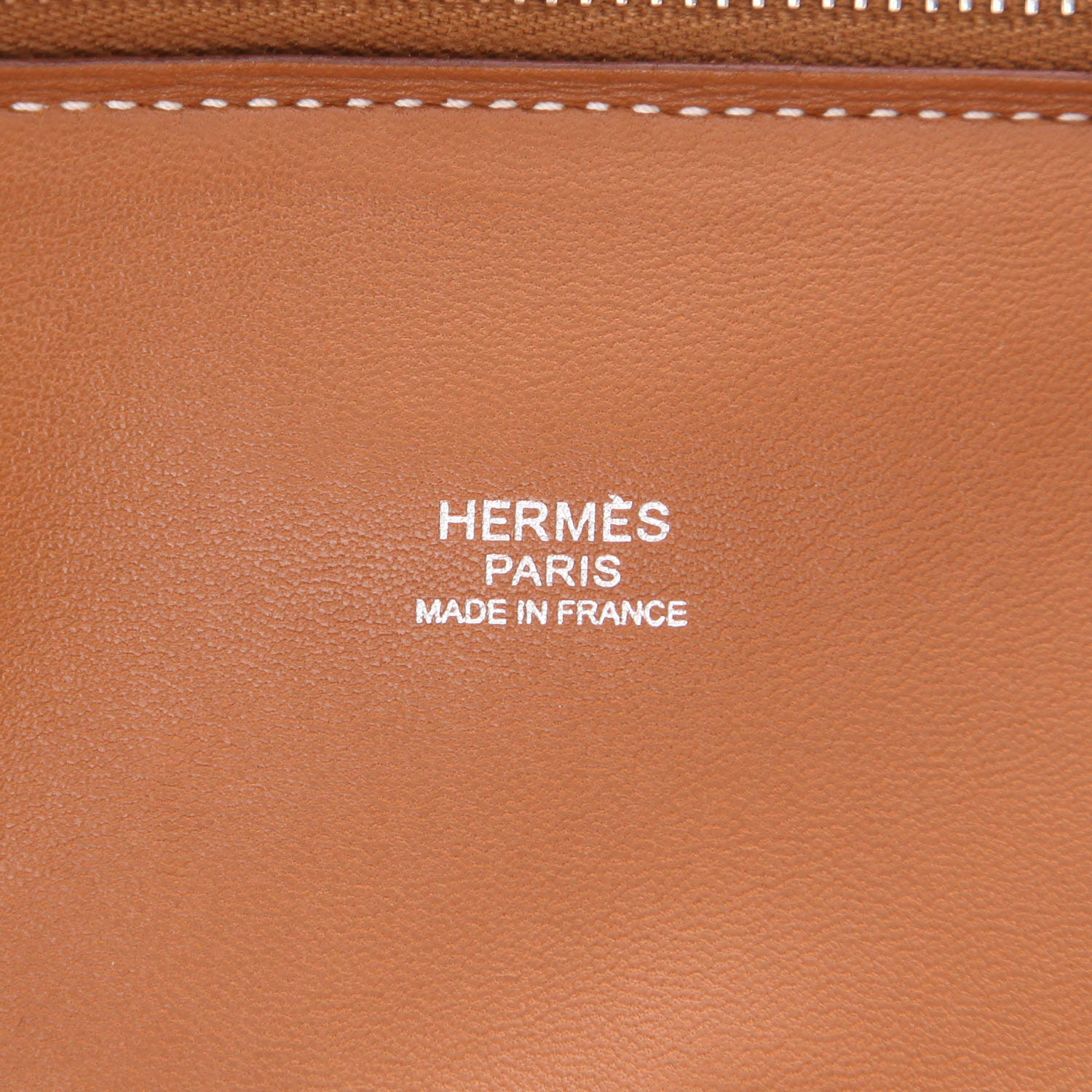 Hermès  Bolide 30 cm handbag  in gold togo leather - Detail D2