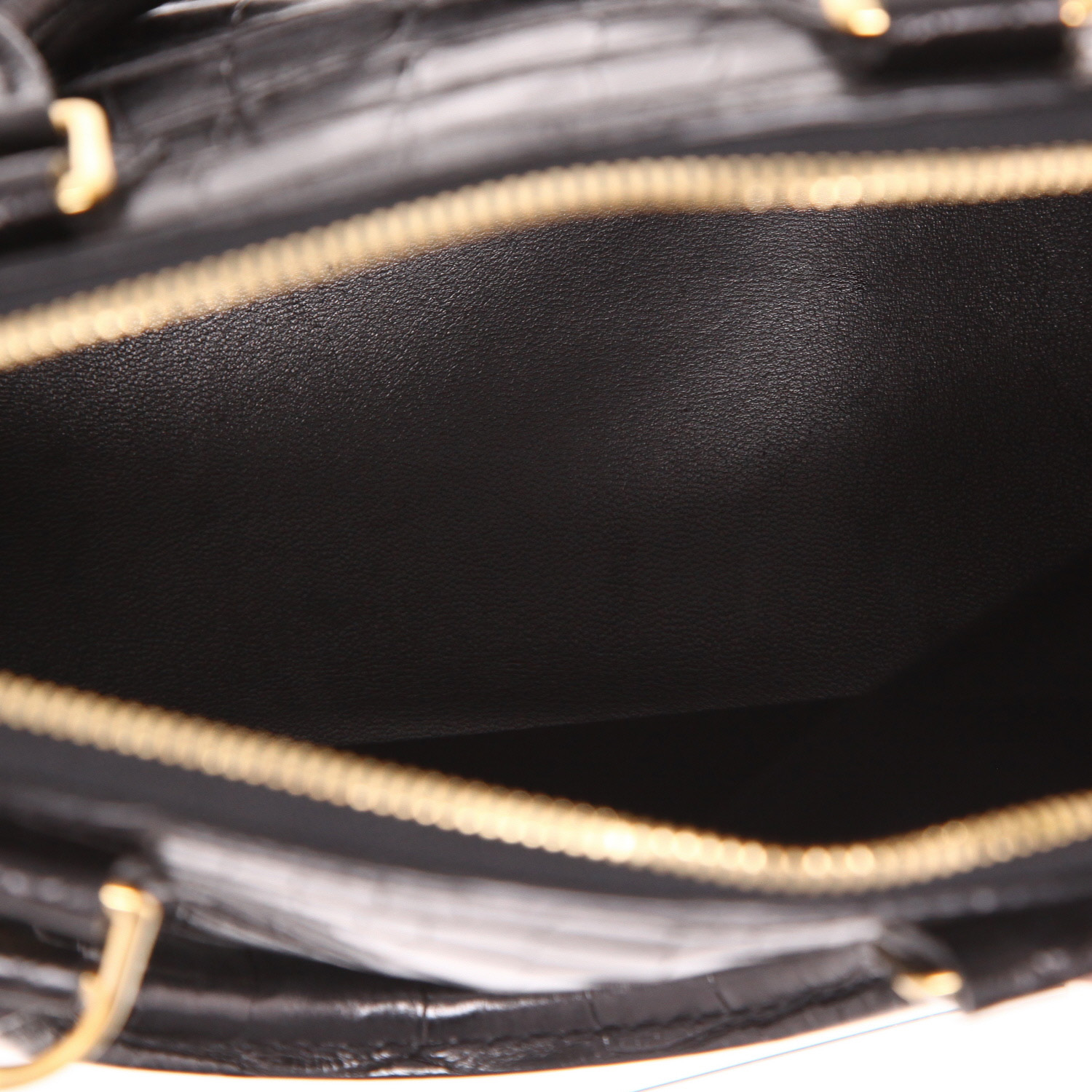 Louis Vuitton  Alma BB shoulder bag  in black crocodile - Detail D3