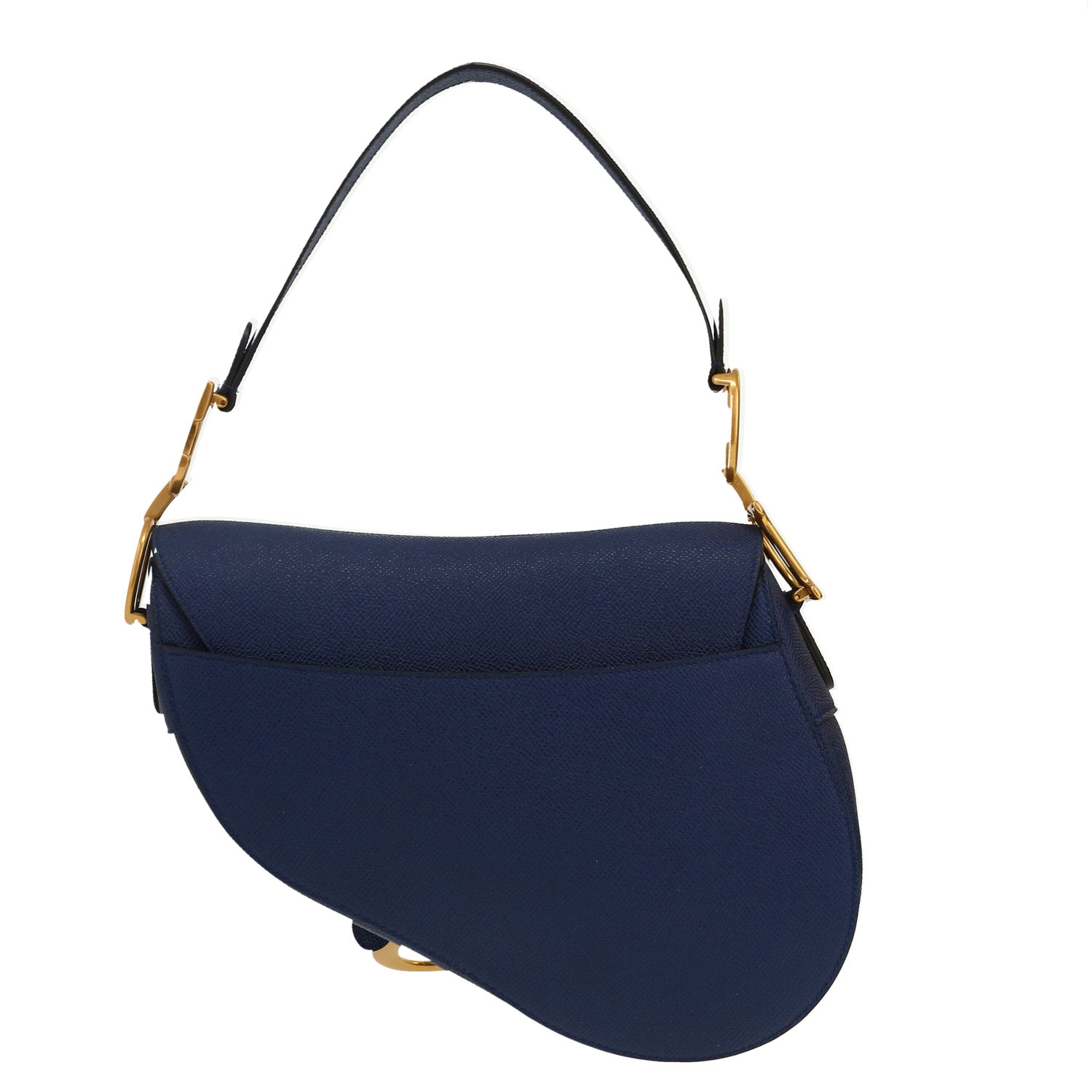 Sac à main Dior Saddle en cuir grainé bleu - Detail D4
