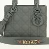 Bolso de mano Dior  Lady Dior en cuero cannage gris - Detail D3 thumbnail