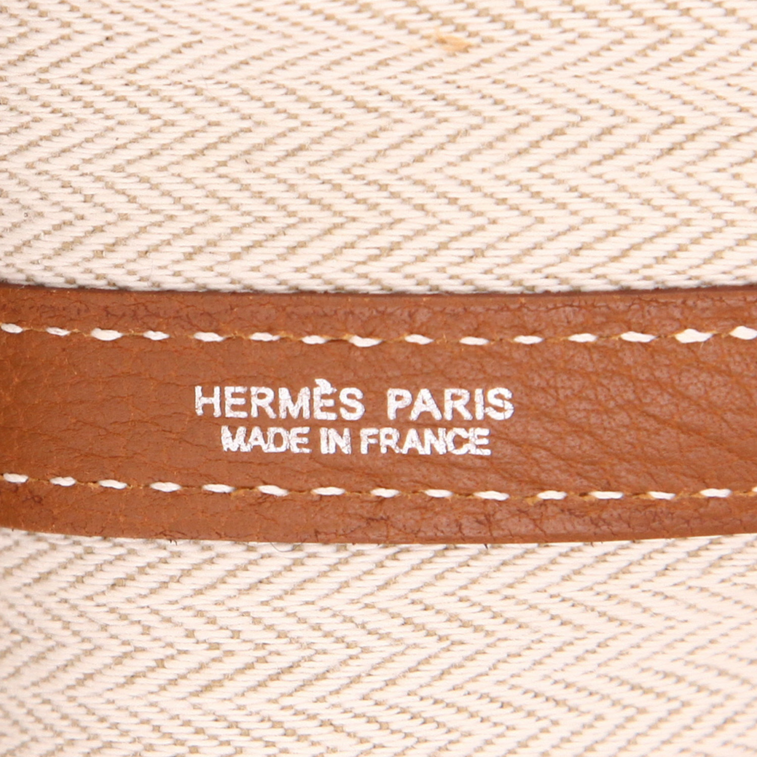 Hermès  Garden shopping bag  in gold togo leather - Detail D2