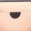 Borsa a tracolla Chloé  Elsie in pelle nera - Detail D2 thumbnail