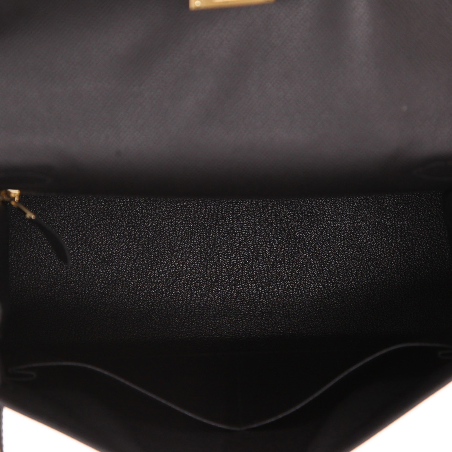 Bolso de mano Hermès  Kelly 28 cm en cuero epsom negro - Detail D3