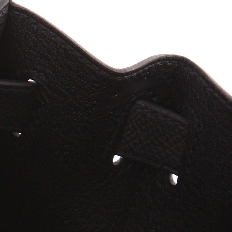 Hermès  Kelly 28 cm handbag  in black epsom leather - Detail D4