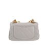 Chanel   shoulder bag  in grey quilted leather - Detail D4 thumbnail