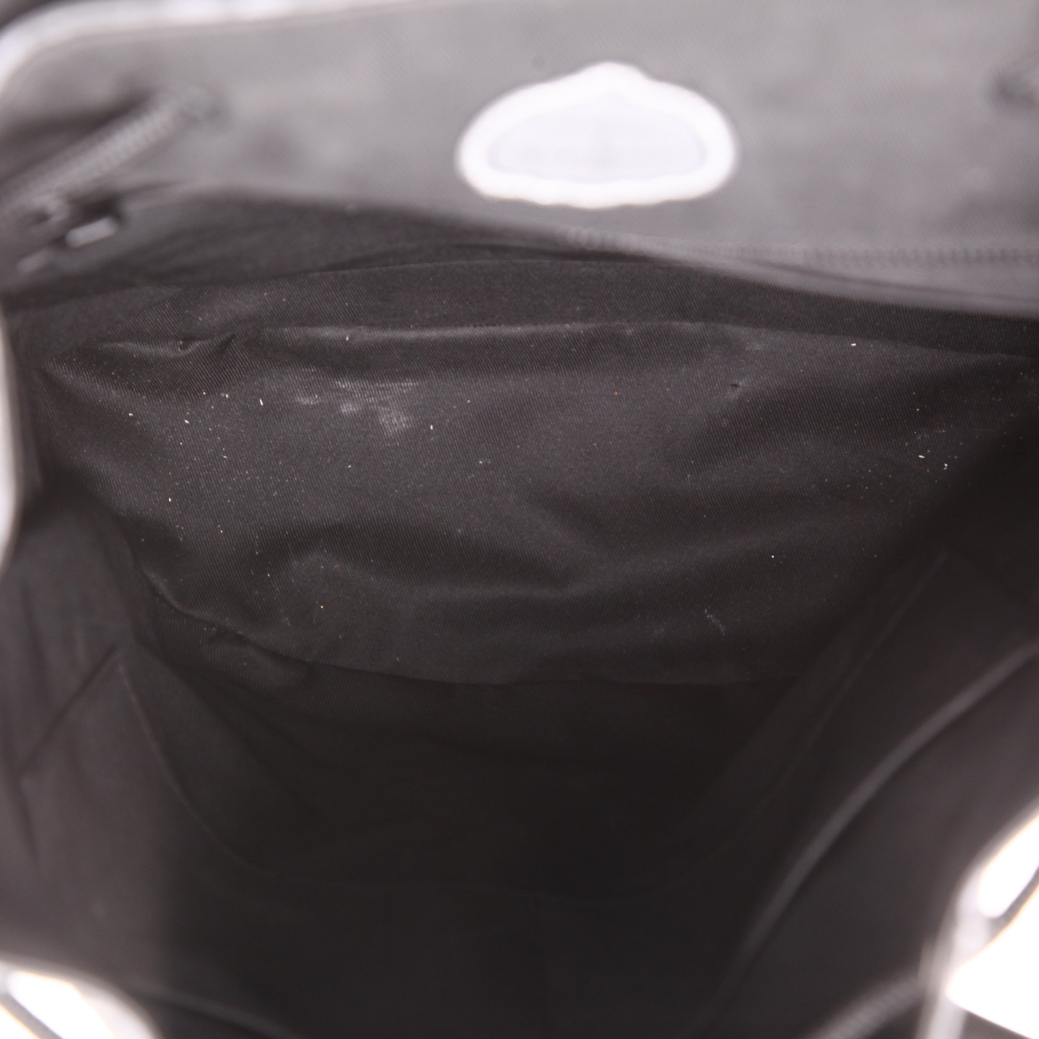 Mochila Louis Vuitton Christopher en lona Monogram gris - Detail D3