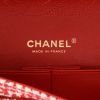 Bolso de mano Chanel  Timeless en tweed rojo y blanco - Detail D2 thumbnail