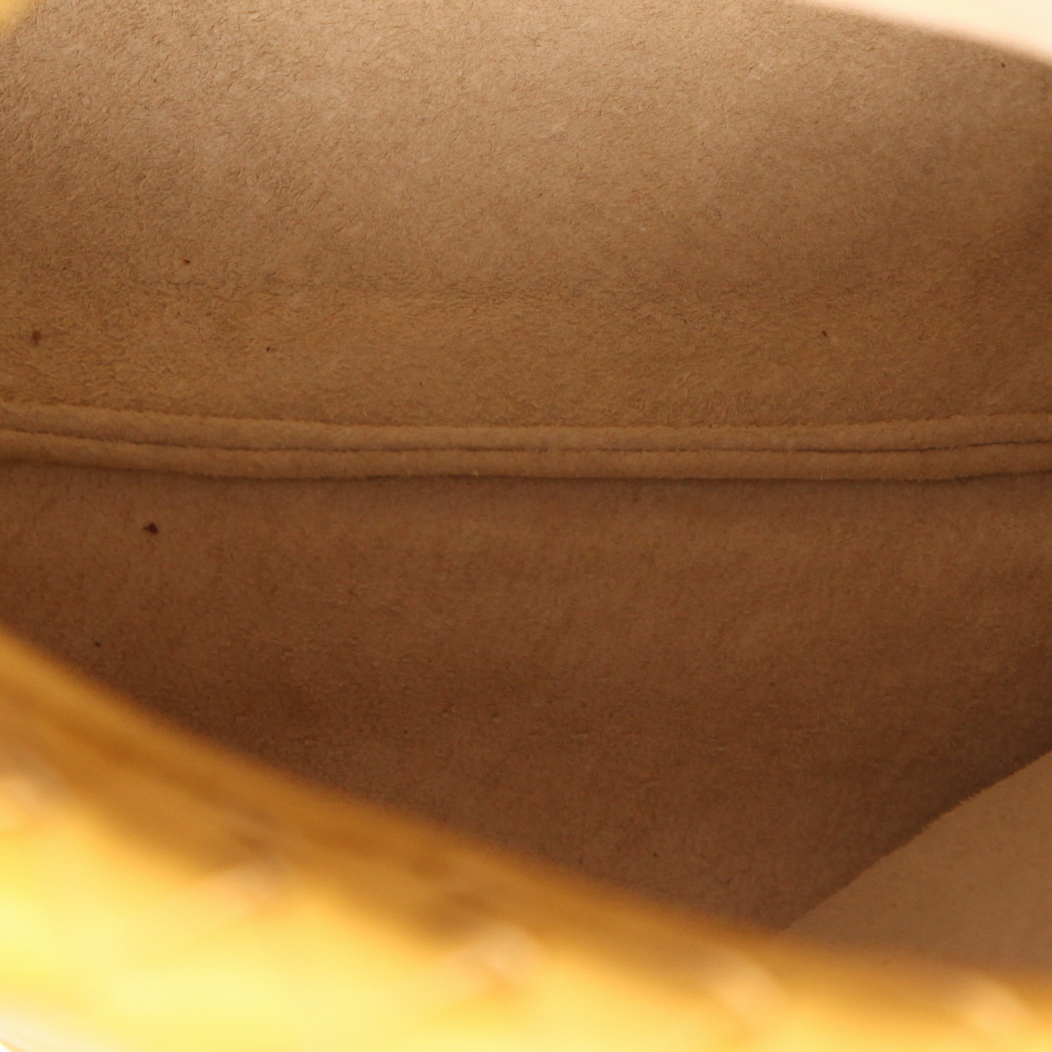 Sac/pochette Bottega Veneta   en cuir intrecciato jaune - Detail D3