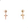 Louis Vuitton Idylle Blossom earrings in pink gold, yellow gold and diamonds - Detail D5 thumbnail