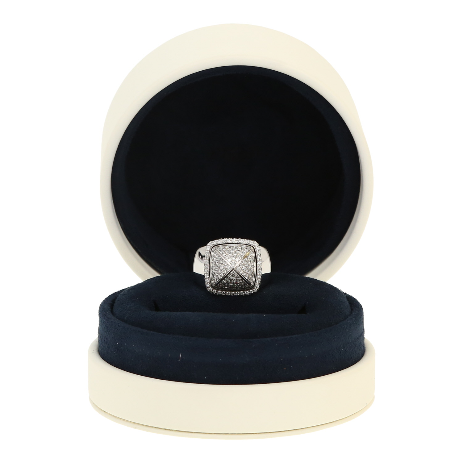 Bague Fred Pain de Sucre grand modèle en or blanc et diamants - Detail D2