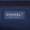 Bolso Cabás Chanel  Deauville en cuero azul - Detail D2 thumbnail