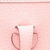 Borsa a tracolla Hermès  Mini Evelyne in pelle taurillon clemence Rose Sakura - Detail D2 thumbnail