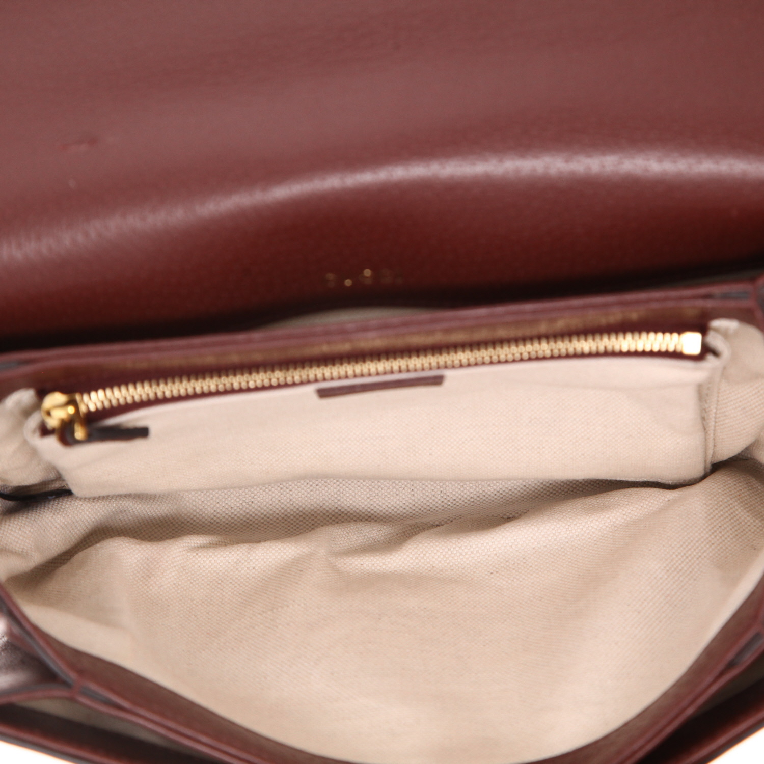 Sac bandoulière Gucci 1955 Horsebit petit modèle en toile sûpreme GG bordeaux et cuir bordeaux - Detail D3