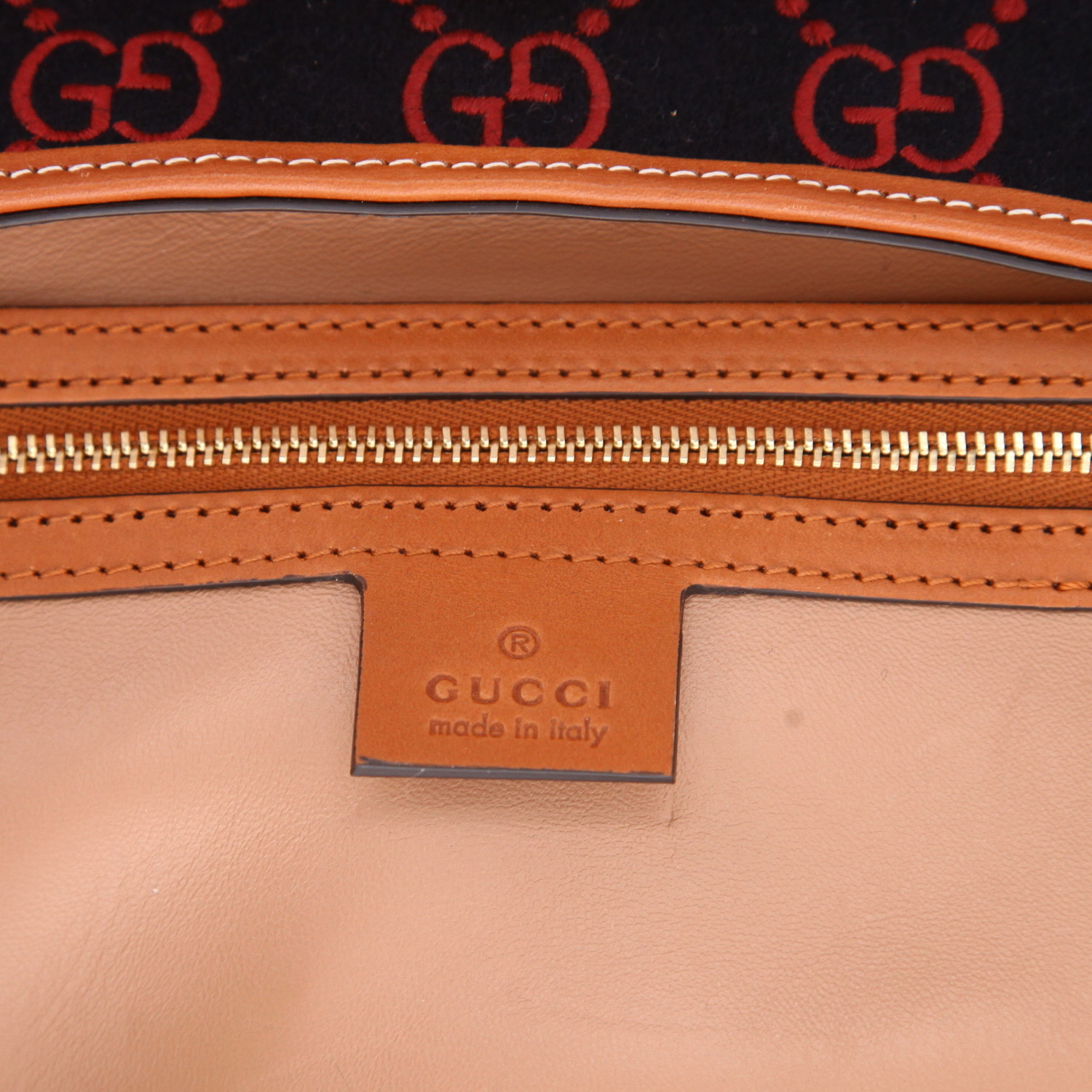 Sac à main Gucci  Jackie 1961 en feutrine noire et rouge et cuir marron - Detail D2