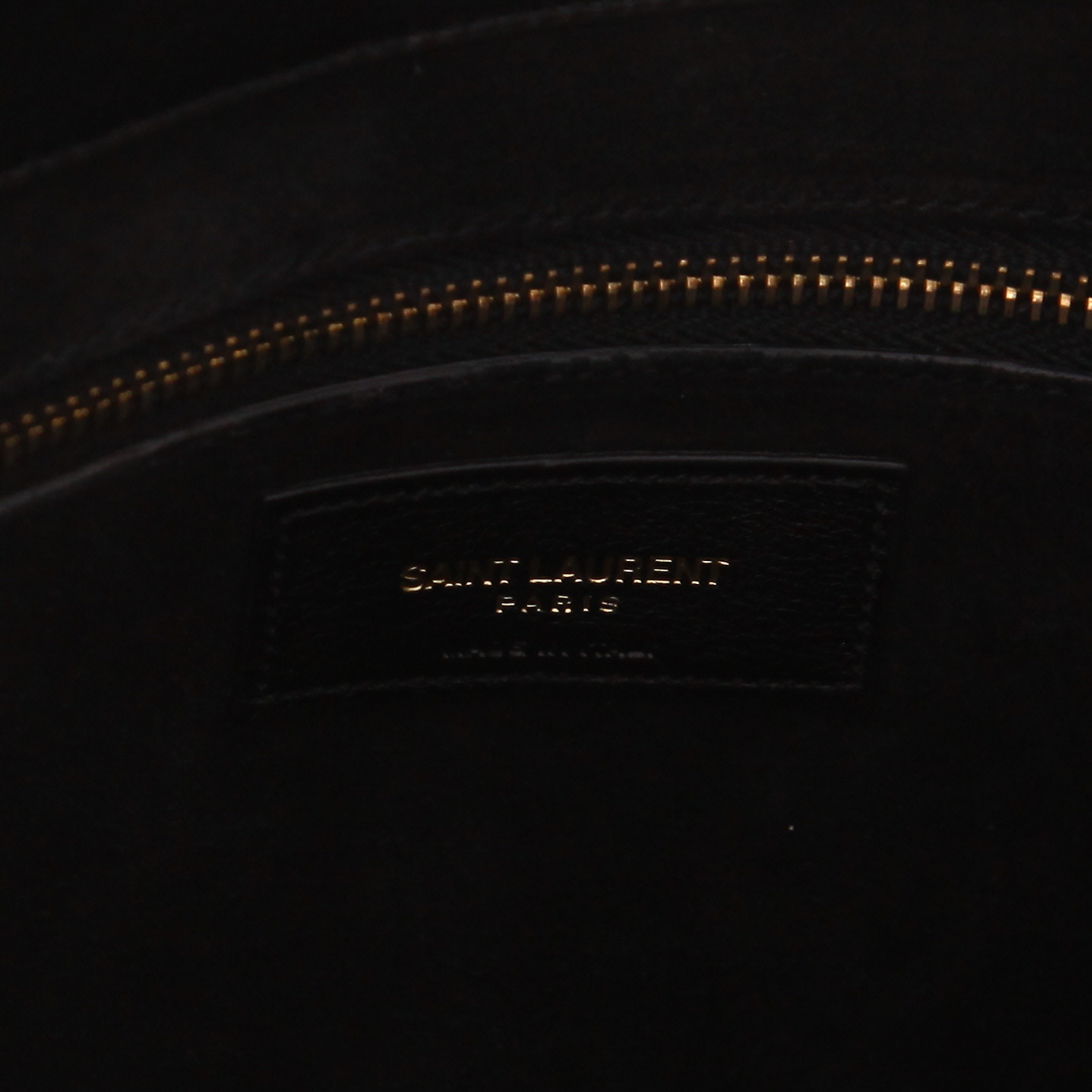 Sac à main Saint Laurent  Sac de jour moyen modèle  en cuir noir - Detail D2