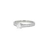 Cartier 1895 solitaire ring in platinium and diamonds - 00pp thumbnail