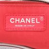 Chanel  Gabrielle  medium model  shoulder bag  in silver quilted leather - Detail D2 thumbnail