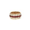 Bague Van Cleef & Arpels  en or jaune, rubis et diamants - 360 thumbnail