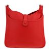 Hermès  Evelyne III shoulder bag  in red togo leather - Detail D4 thumbnail