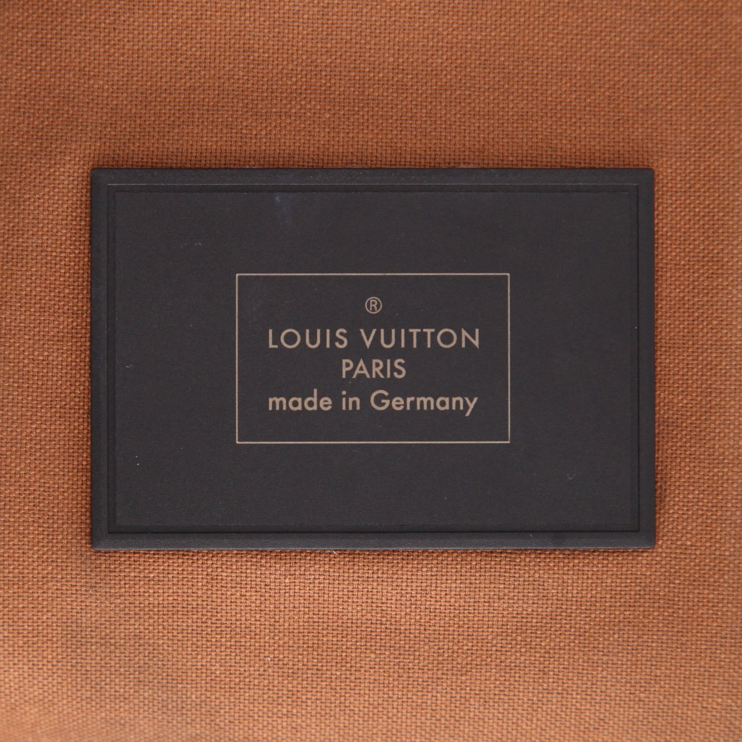 Sac de voyage Louis Vuitton Keepall 55 Waterproof en toile monogram marron et cuir noir - Detail D2