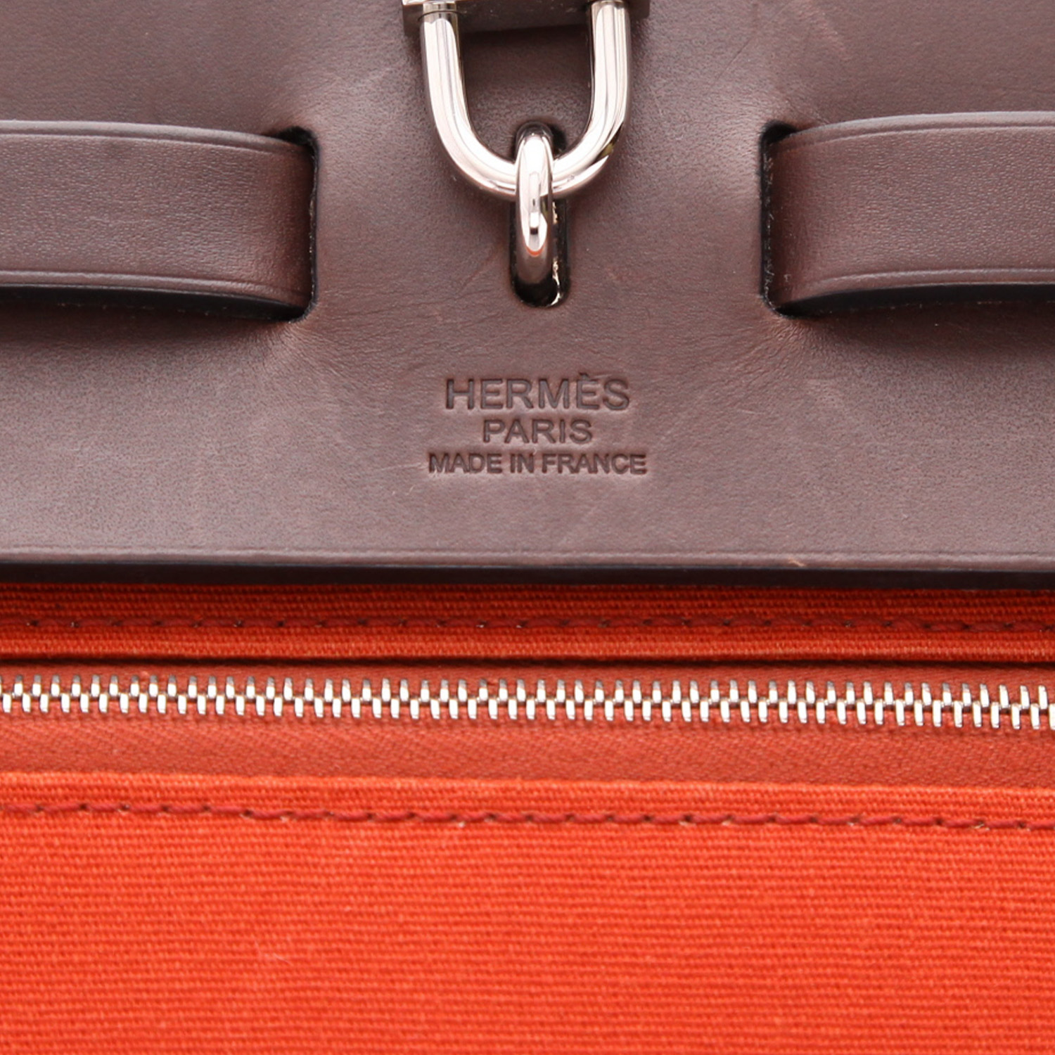 Borsa da spalla o a mano Hermès  Herbag in tela arancione e pelle marrone - Detail D2