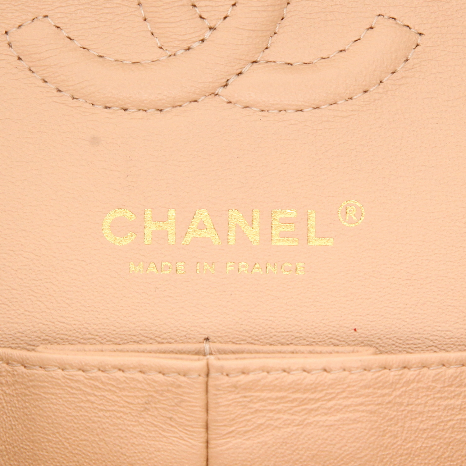 Borsa a tracolla Chanel  Timeless Petit in pelle trapuntata beige - Detail D2