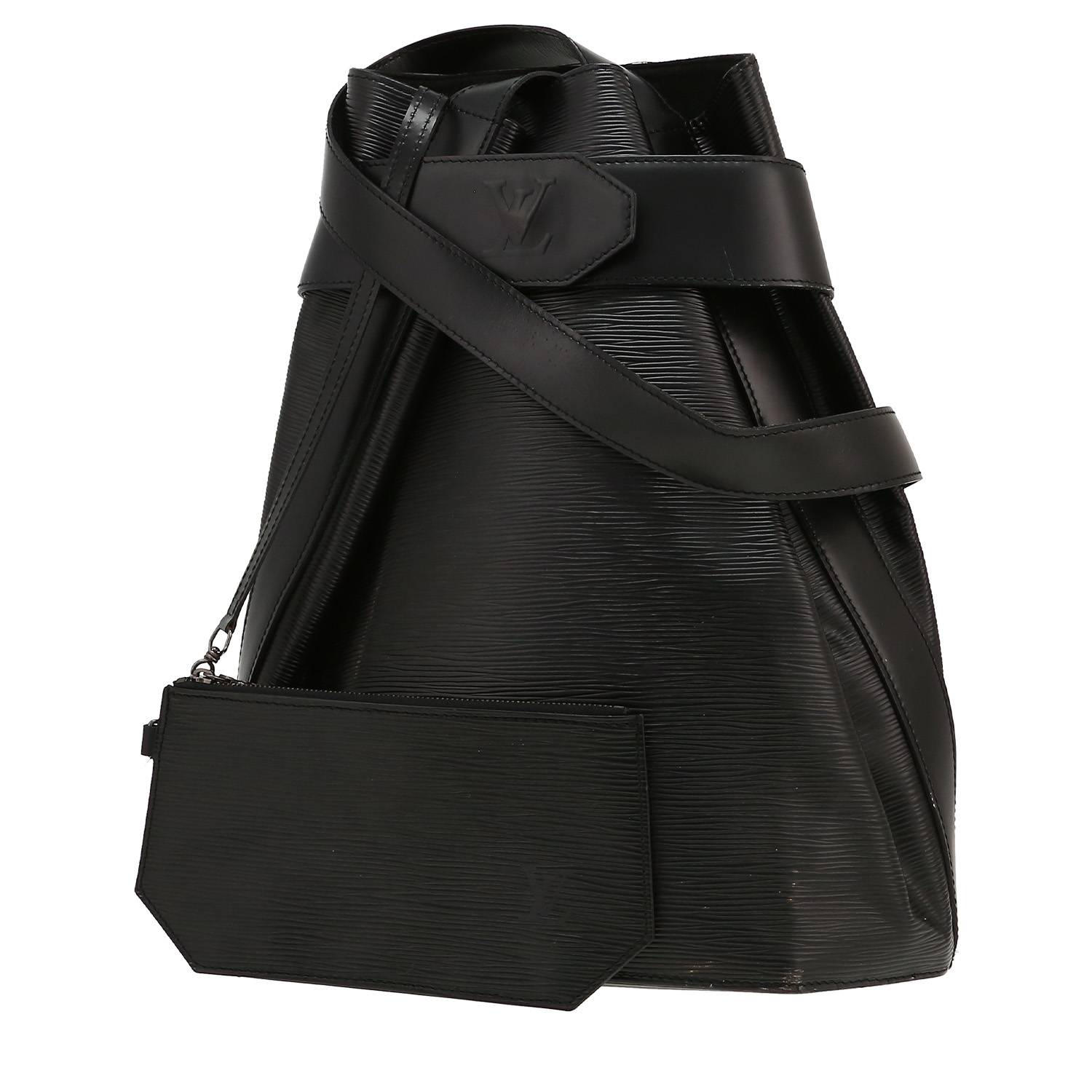 Louis Vuitton Bucket handbag in black epi leather