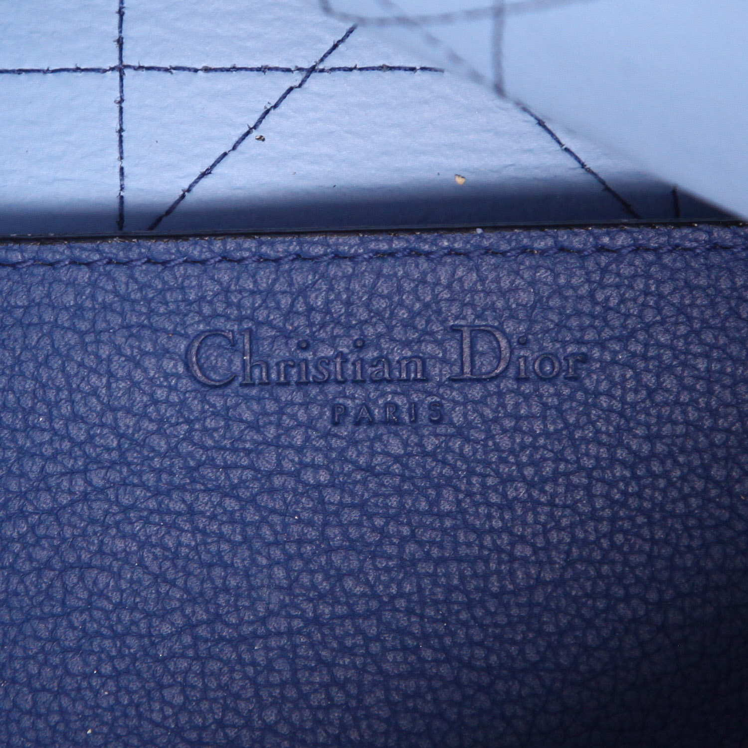 Dior  Dior Soft shopping bag  in blue leather cannage - Detail D2