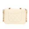 Bolso de mano Chanel   en cuero beige - Detail D4 thumbnail