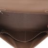 Bolso de mano Hermès  Kelly 28 cm en cuero epsom marrón etoupe - Detail D4 thumbnail