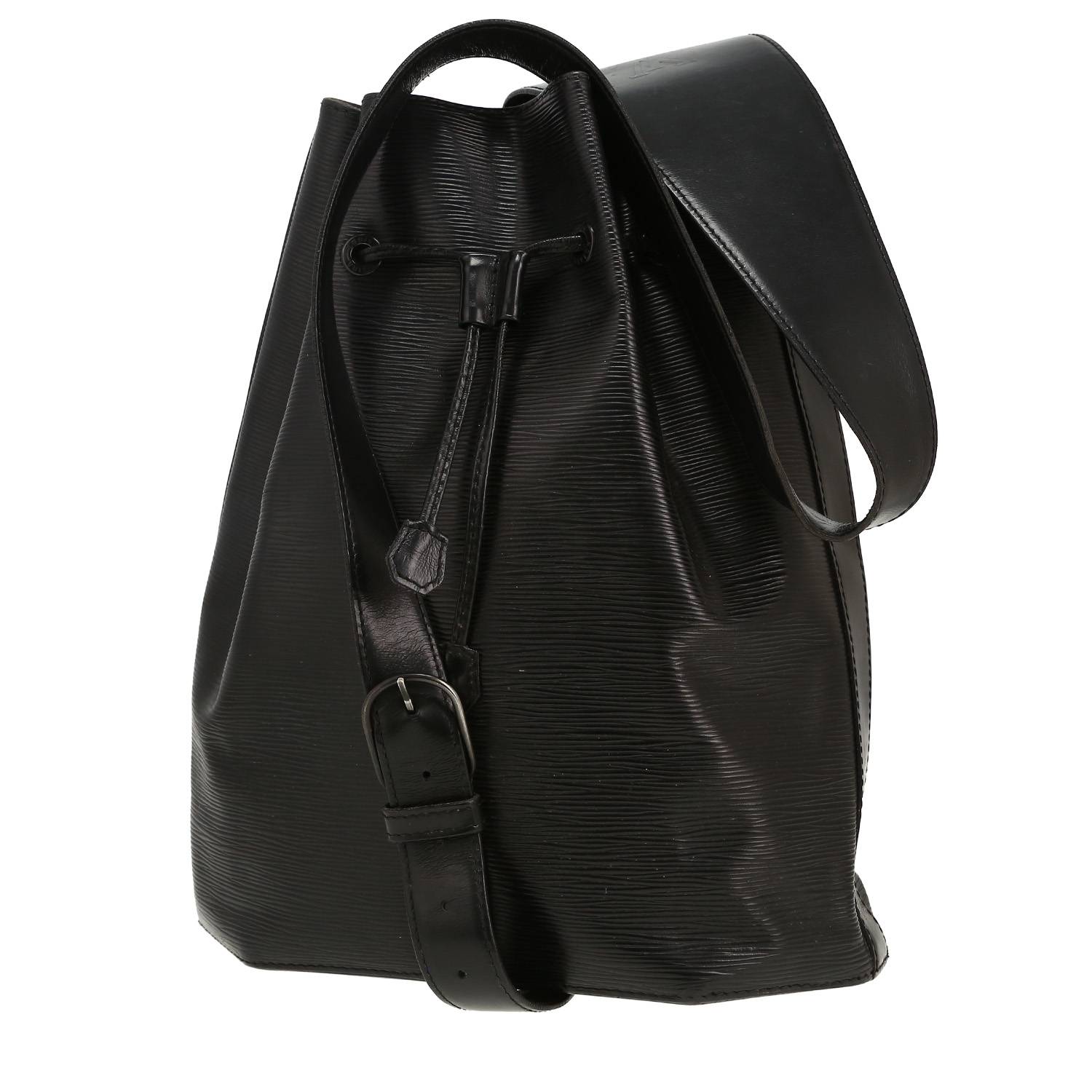 Louis Vuitton shoulder bag in black epi leather