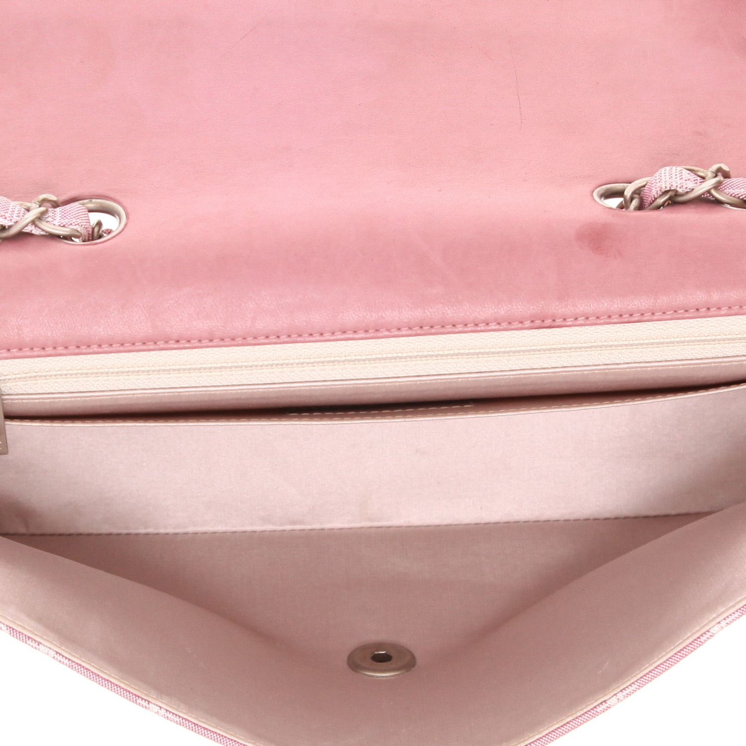 Chanel  Timeless handbag  in pink canvas - Detail D3