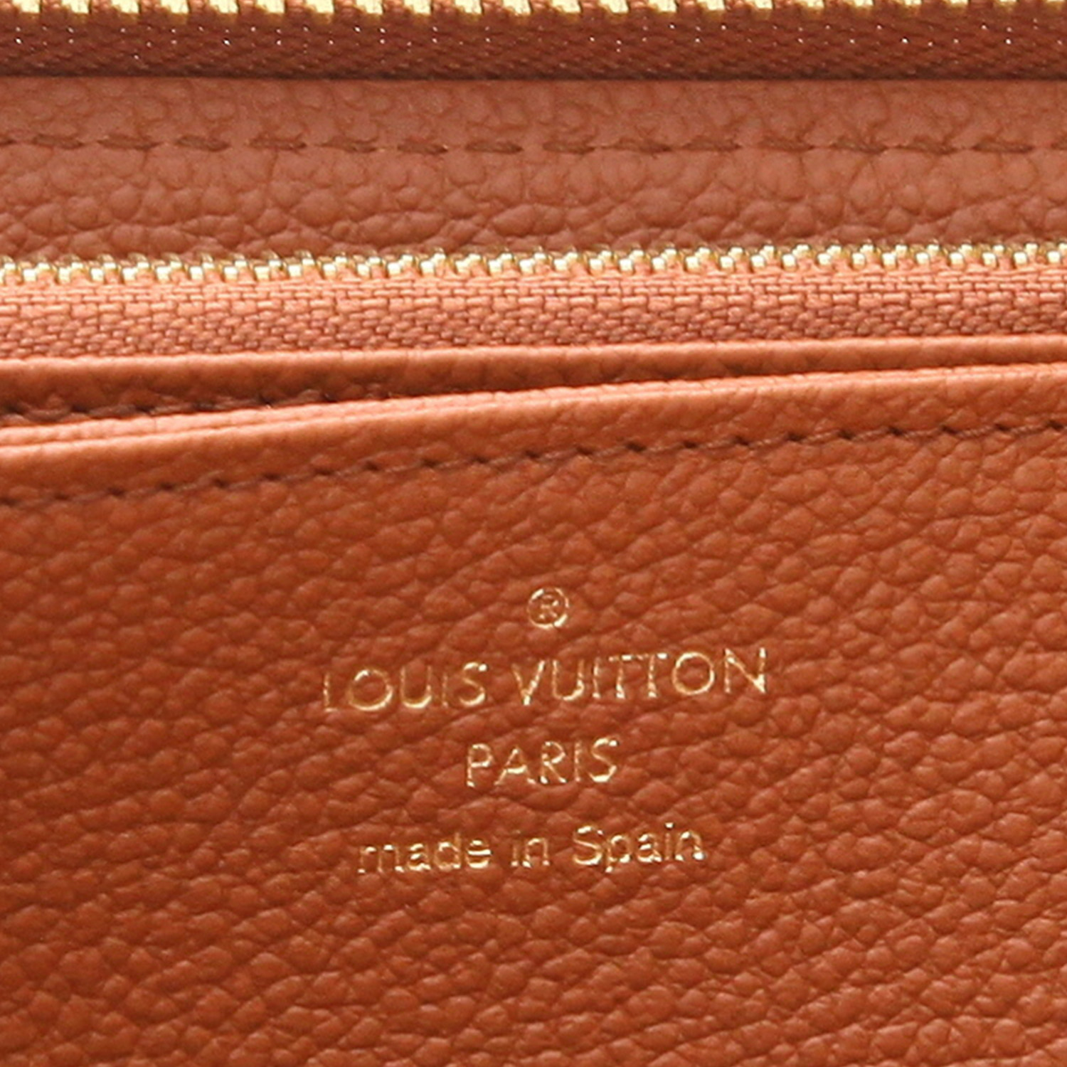 Louis Vuitton Zippy wallet in brown empreinte monogram leather - Detail D2